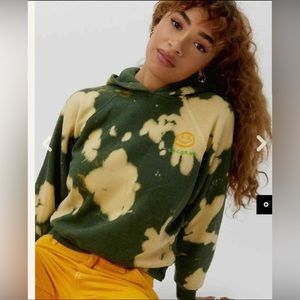 DAYDREAMER '92 RAGLAN HOODIE smile face green tie dye size medium